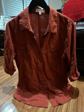 Eden & Olivia Rust Red Button-Up Shirt